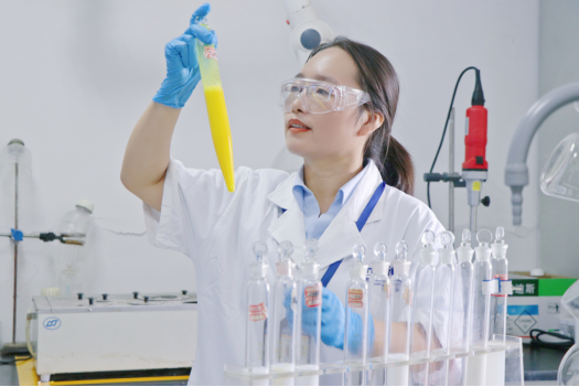 ：厣徒鸸恃蟹⒅行闹萍了氖抑魅瘟踅鹆峄衿2025年“青岛拔尖人才”